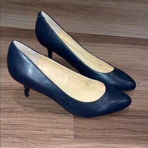Navy Women's Pumps